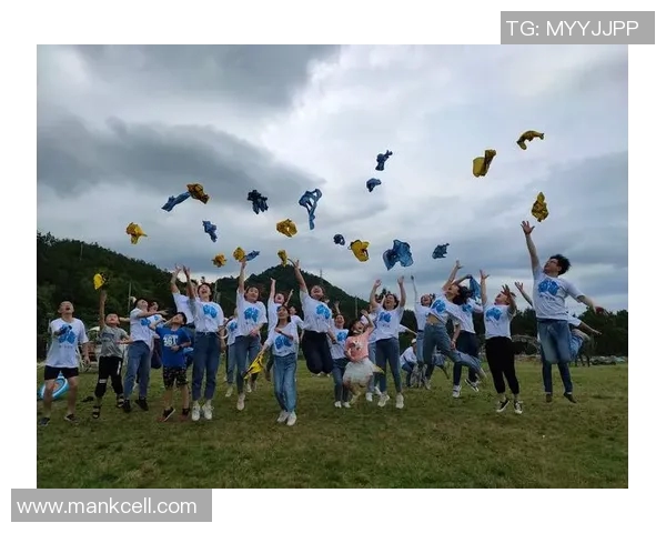 深圳篮球队崛起之路:探索团队协作与个人实力的完美结合 深圳篮球队崛起之路:探索团队协作与个人实力的完美结合