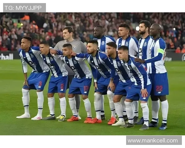 美国足球明星意外去世引发全球哀悼追忆其辉煌职业生涯与人道精神 美国足球明星意外去世引发全球哀悼追忆其辉煌职业生涯与人道精神