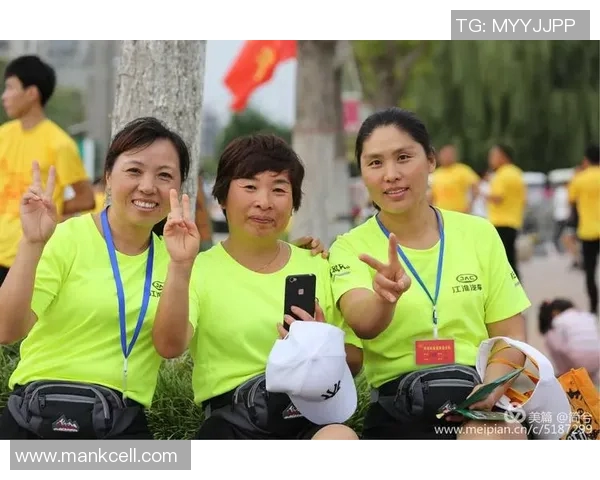 丹麦足球明星帅哥的魅力瞬间与精彩瞬间大赏