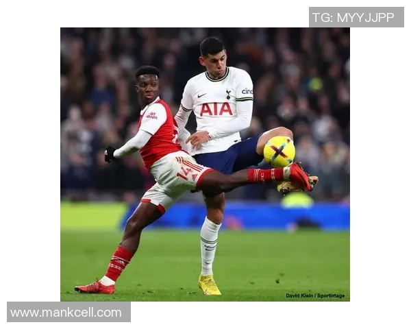 全球足球巨星榜单揭晓200位顶尖球员的精彩瞬间与成就分析 全球足球巨星榜单揭晓200位顶尖球员的精彩瞬间与成就分析