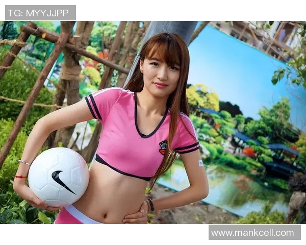 各国足球明星身材对比分析展现运动员的健美与力量之美 各国足球明星身材对比分析展现运动员的健美与力量之美