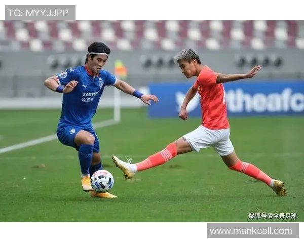 泰国足球明星全景解析与他们的辉煌成就与影响力探讨 泰国足球明星全景解析与他们的辉煌成就与影响力探讨