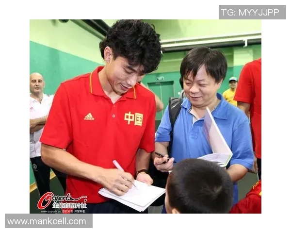 昆明足球明星签名店地址及周边热门景点推荐一览